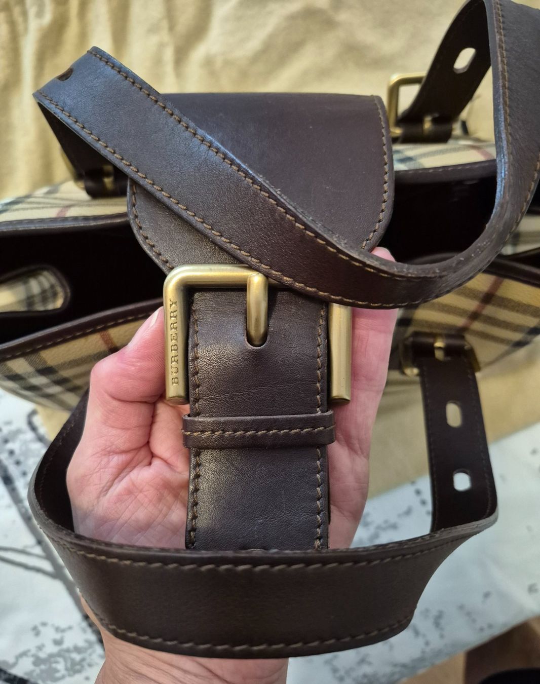Burberry Sacs femmes: Burberry Handtasche – D'occasion à Gümligen par Amore.1 1