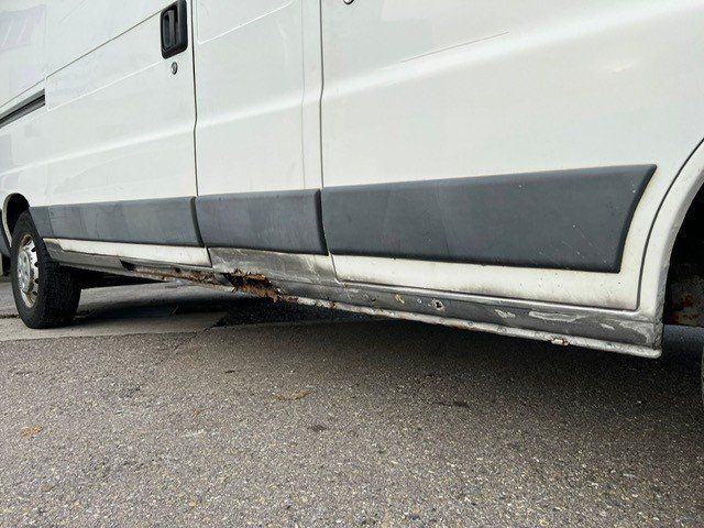 Fiat Nutzfahrzeuge: Fiat Ducato Maxi 2.8 JTD  Anhängelast  2000 kg – Gebraucht aus Oberriet SG von  6