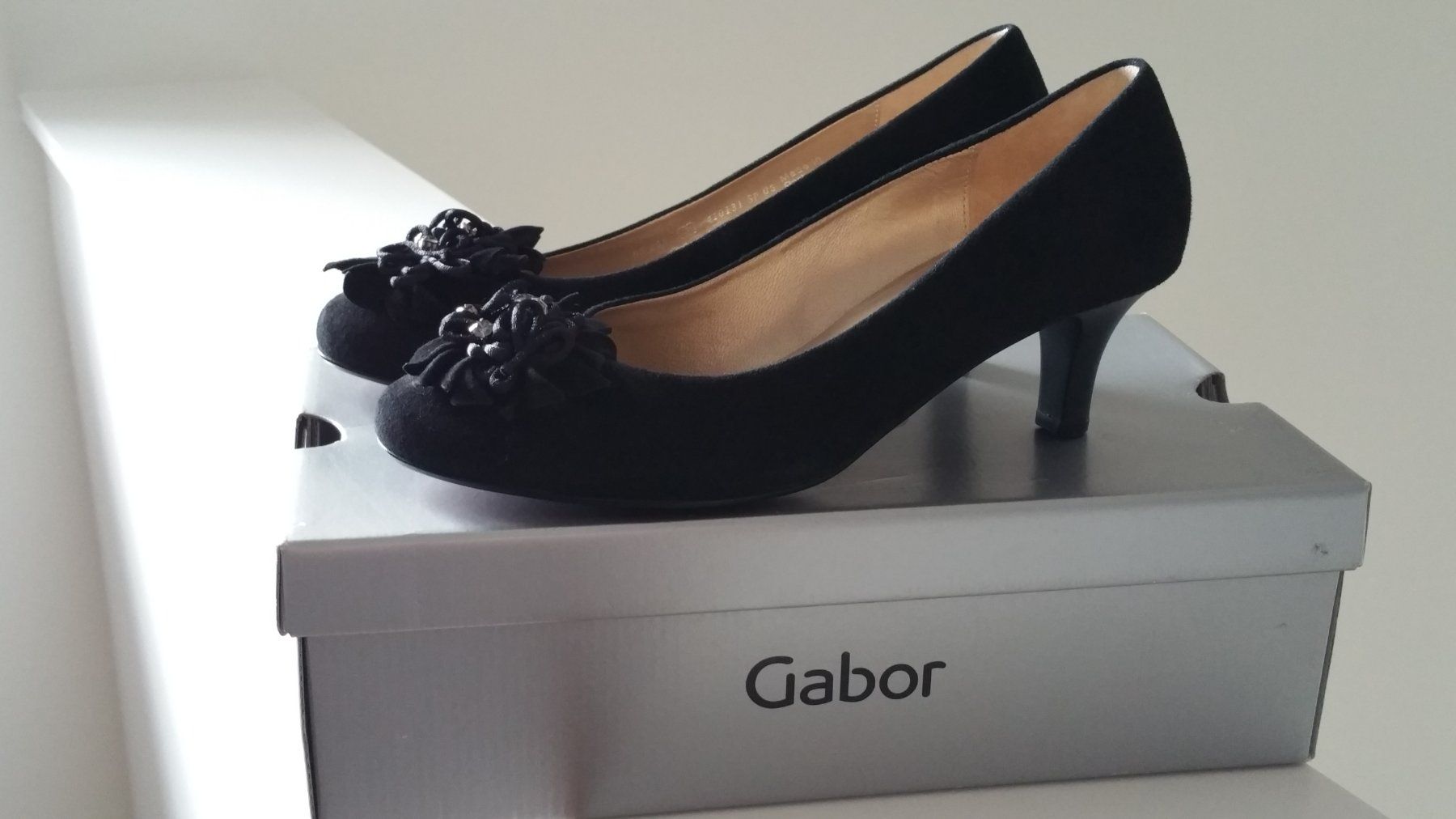 Gabor Scarpe da donna: Gabor Pumps Gr 38 Neu Leder – Nuovo e nell'imballaggio originale da Riehen venduto da Valflyfi