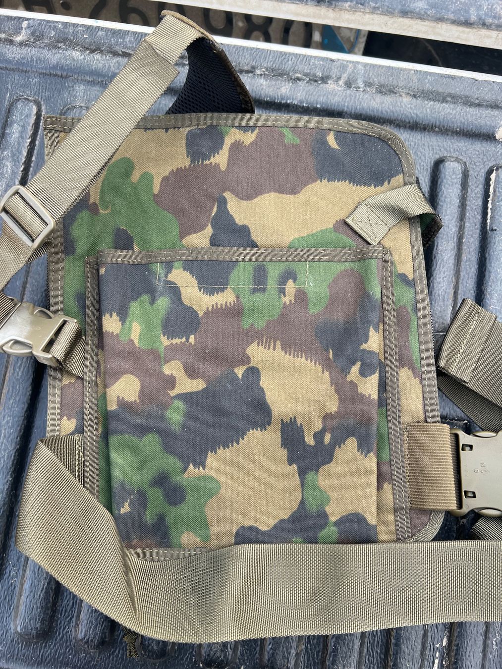 Schweizer Armee Borse: Swiss Army Funkertasche – Nuovo (secondo la descrizione) da Egg b. Zürich venduto da SwissTradingAgency 7