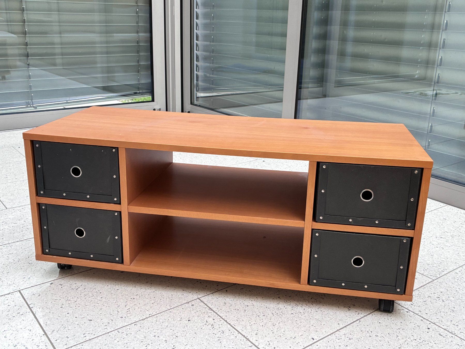TV Möbel: TV-Möbel – Gebraucht aus Jona von Sommerleicht