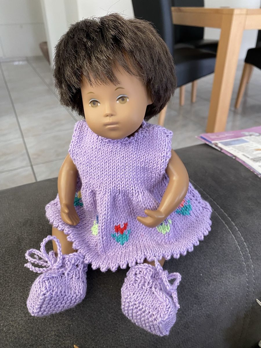 Sasha Morgenthaler Puppen: Garnitur Sasha Baby 30cm – Neu und originalverpackt aus Roggwil TG von Strick-Fee 1