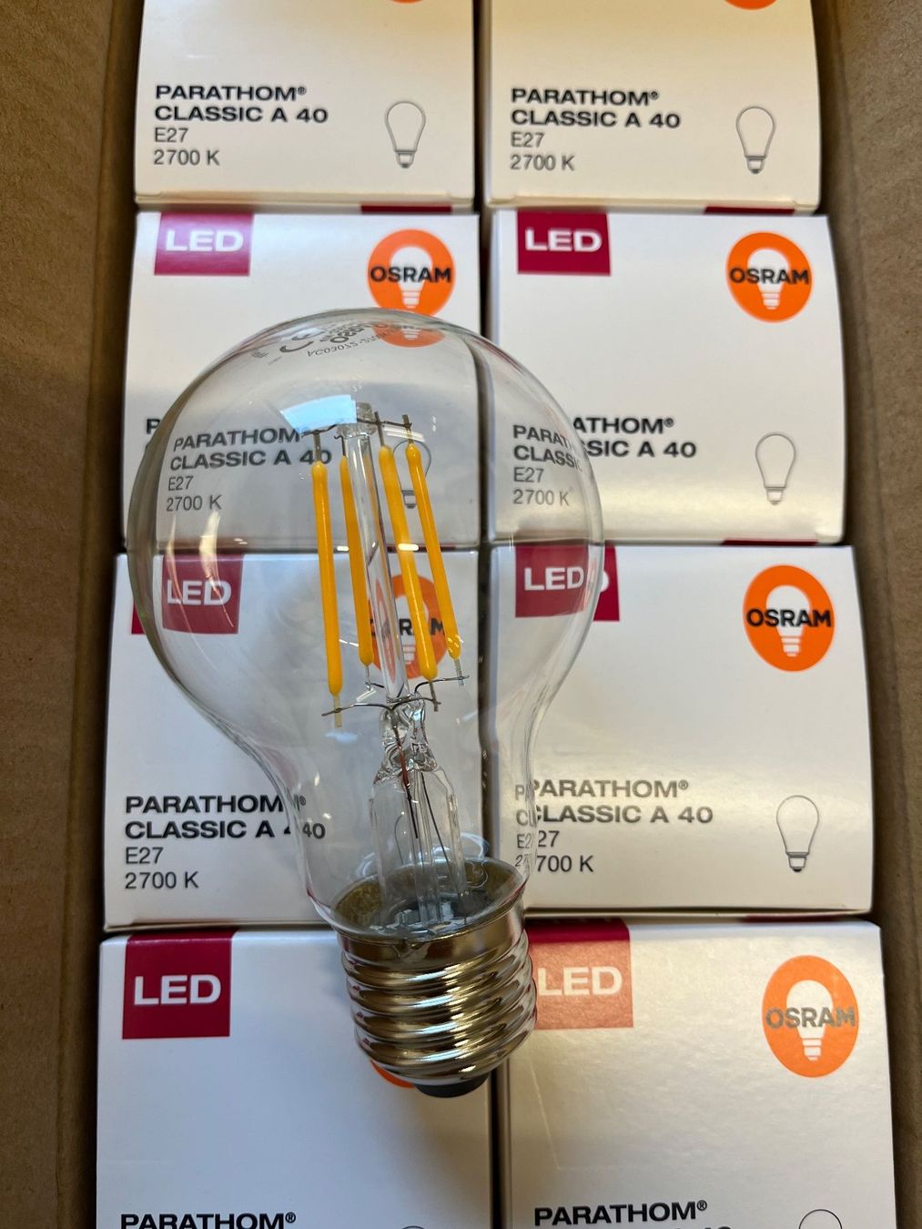 Osram Lampade: 10er Karton - Leuchtmittel E27 – Nuovo e nell'imballaggio originale da Lungern venduto da Barbados04 3