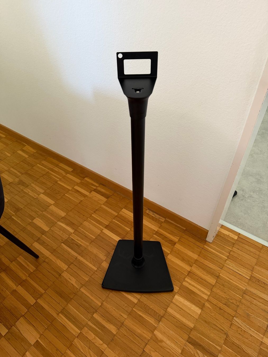Supporti a parete: Sanus - Sonosständer (für SONOS) – Usato da Krinau venduto da maroju
