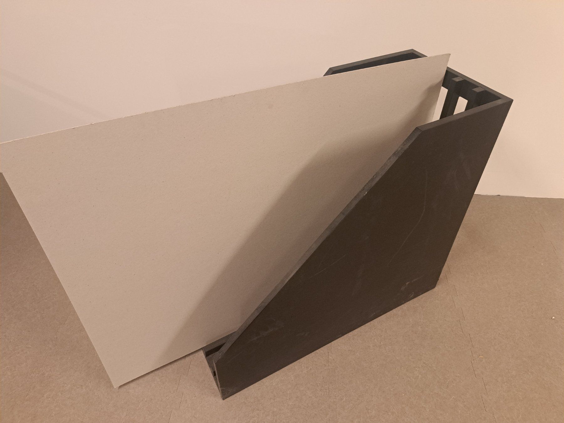Altro in Decorazioni & Accessori: Plattenhalter Kartonständer Regal Kunststoff Gestell – Usato da Belp venduto da deal-now 2