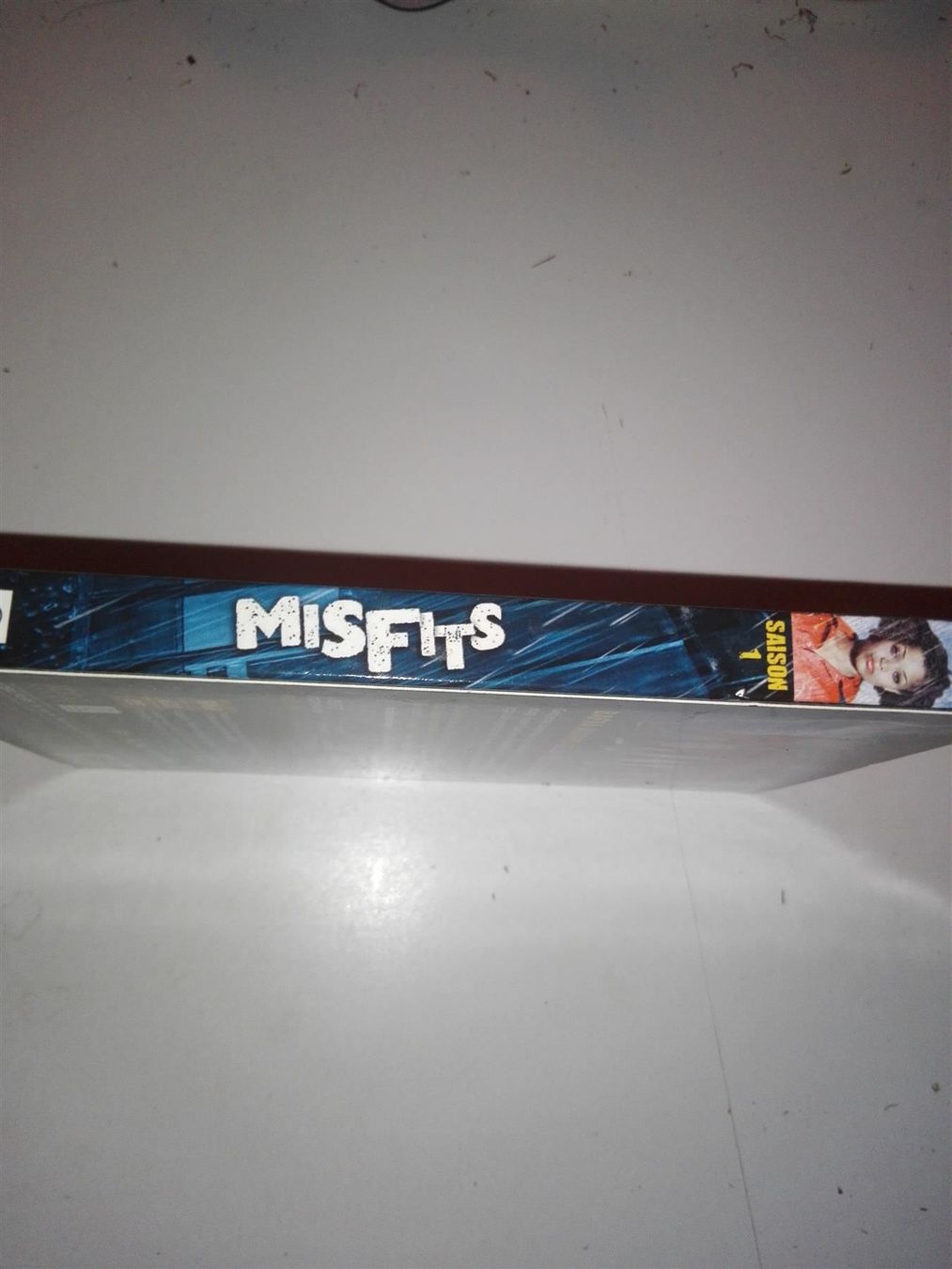 Tutti i DVDs: Misfits   (Saison 1)           -FR & EN- – Usato da St.Gallen venduto da elk2023 6
