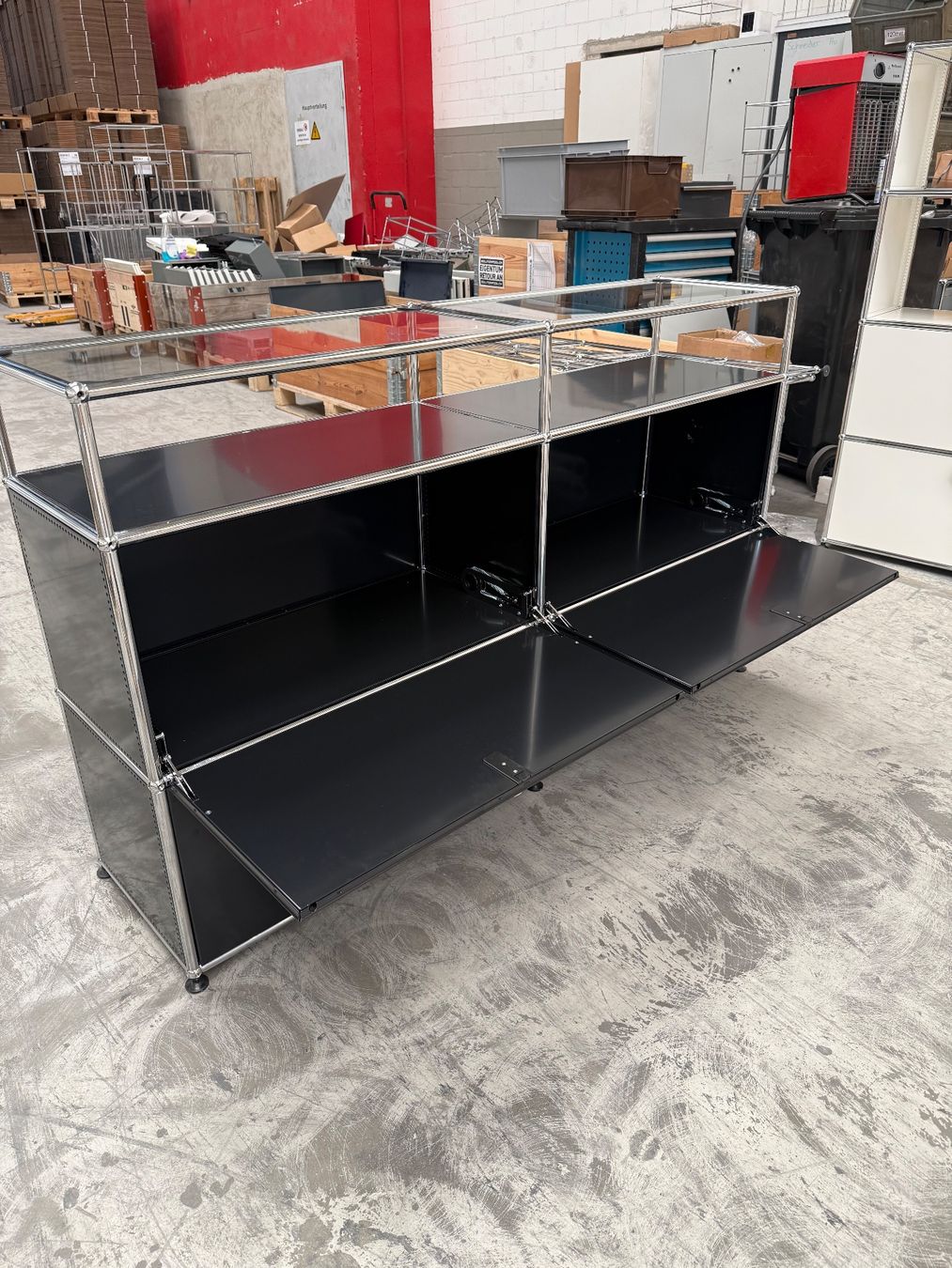 USM Scaffali: USM Haller Sideboard 2x3 Graphitschwarz Top Zustand – Usato da Balsthal venduto da Designhaus.Schmitt 6