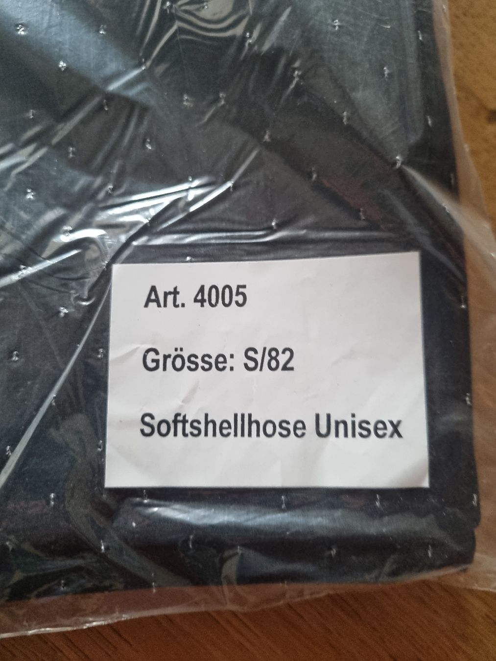 Hosen: Softshellhose – Neu und originalverpackt aus Thun von steffu