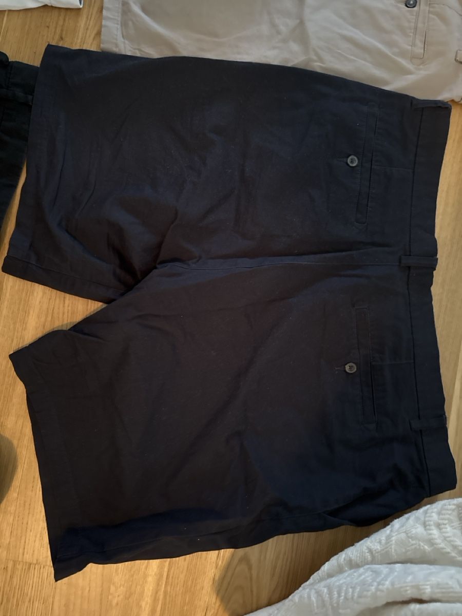 Next Lotti di vestiti: NEXT Chino Shorts NEU Grösse W42 Long – Nuovo e nell'imballaggio originale da Uster venduto da ERIC7777777 4