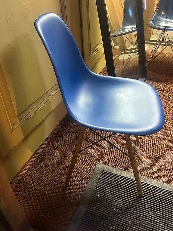 Sedie: Chaise Eames - Hermann Miller – Usato da Préverenges venduto da lud_dk87 3