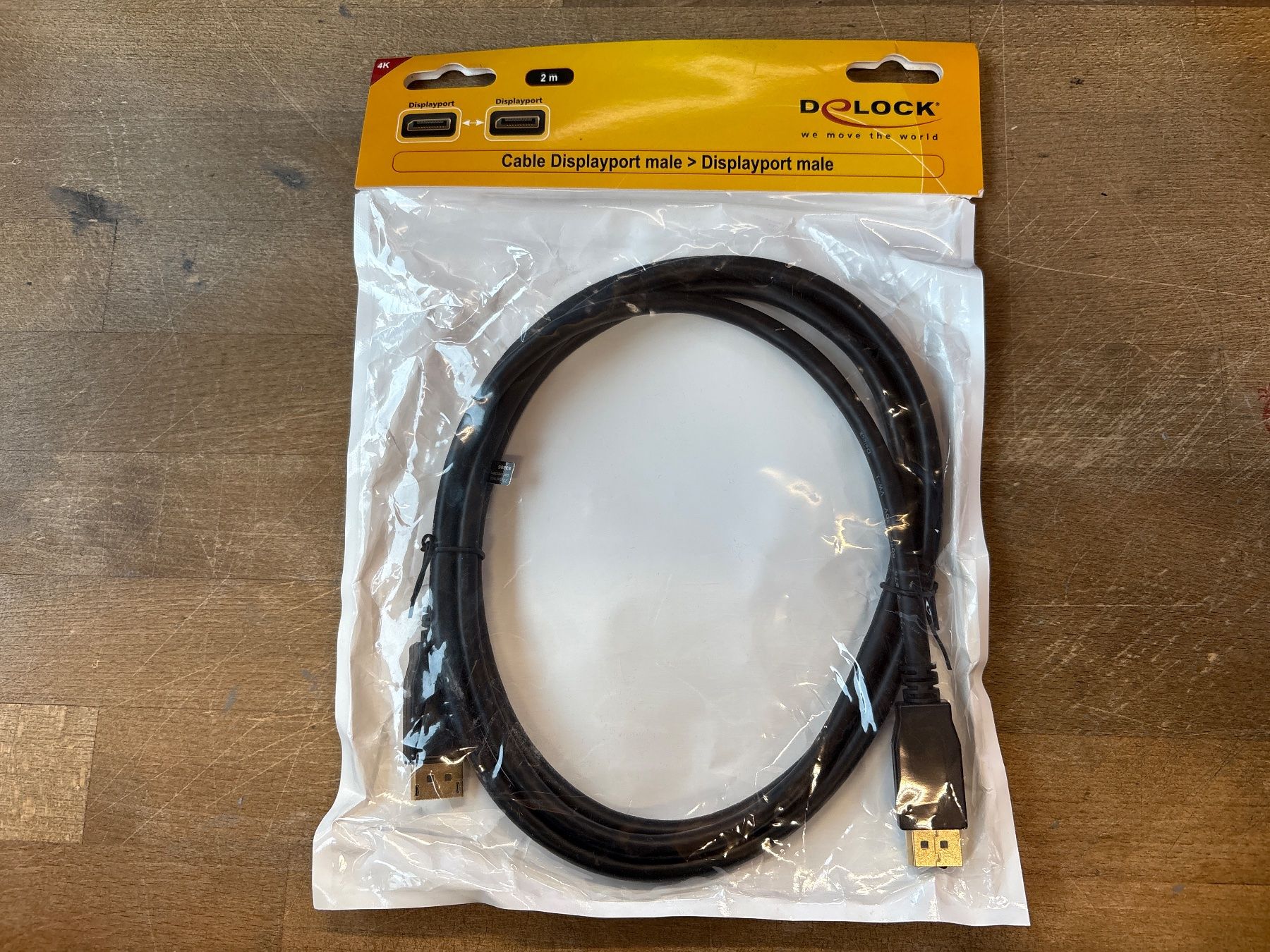 Cavi: Kabel DisplayPort 2m – Usato da Chur venduto da Feschtland