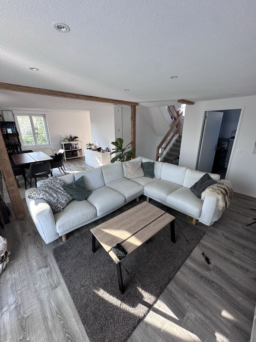 Ikea Sofas: Sofa Weiss/Beige – D'occasion à Zell ZH par NIGUL