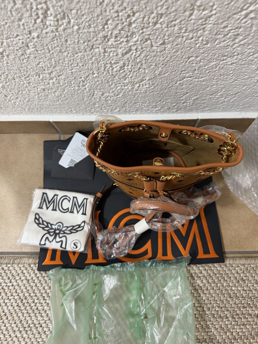 Mcm Zaini: MCM Tasche NEU  – Nuovo e nell'imballaggio originale da Oberwil BL venduto da Hariva 3