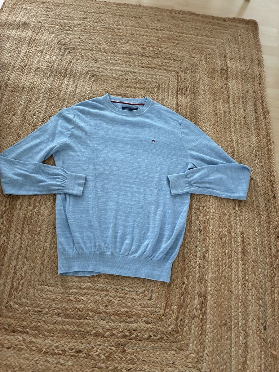 Tommy Hilfiger Pullover & Sweatshirts: Tommy Hilfiger Pullover hellblau Rundhals. Gr. S – Gebraucht aus Dübendorf von mar_s66c 1