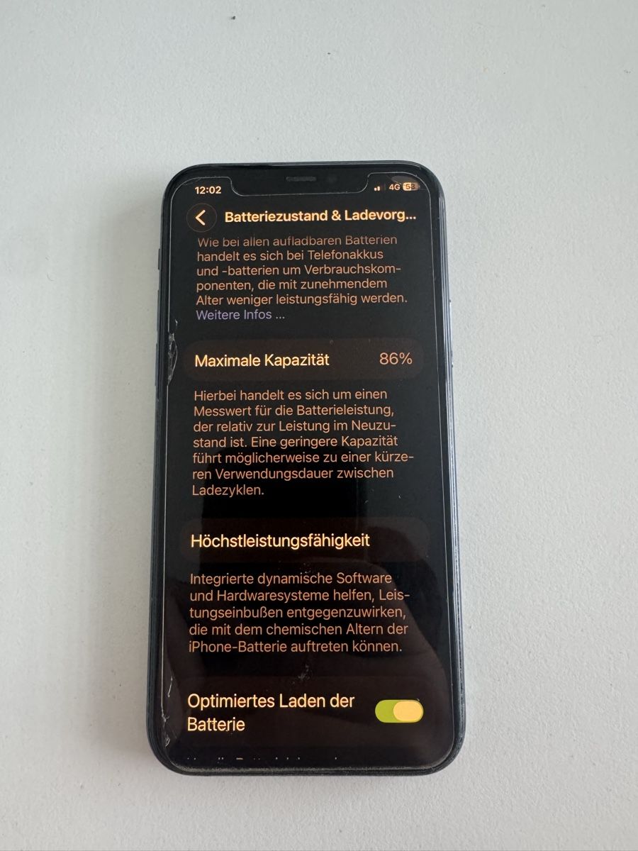 Apple Portables: Iphone 11 Pro – D'occasion à Küssnacht am Rigi par Nako 6