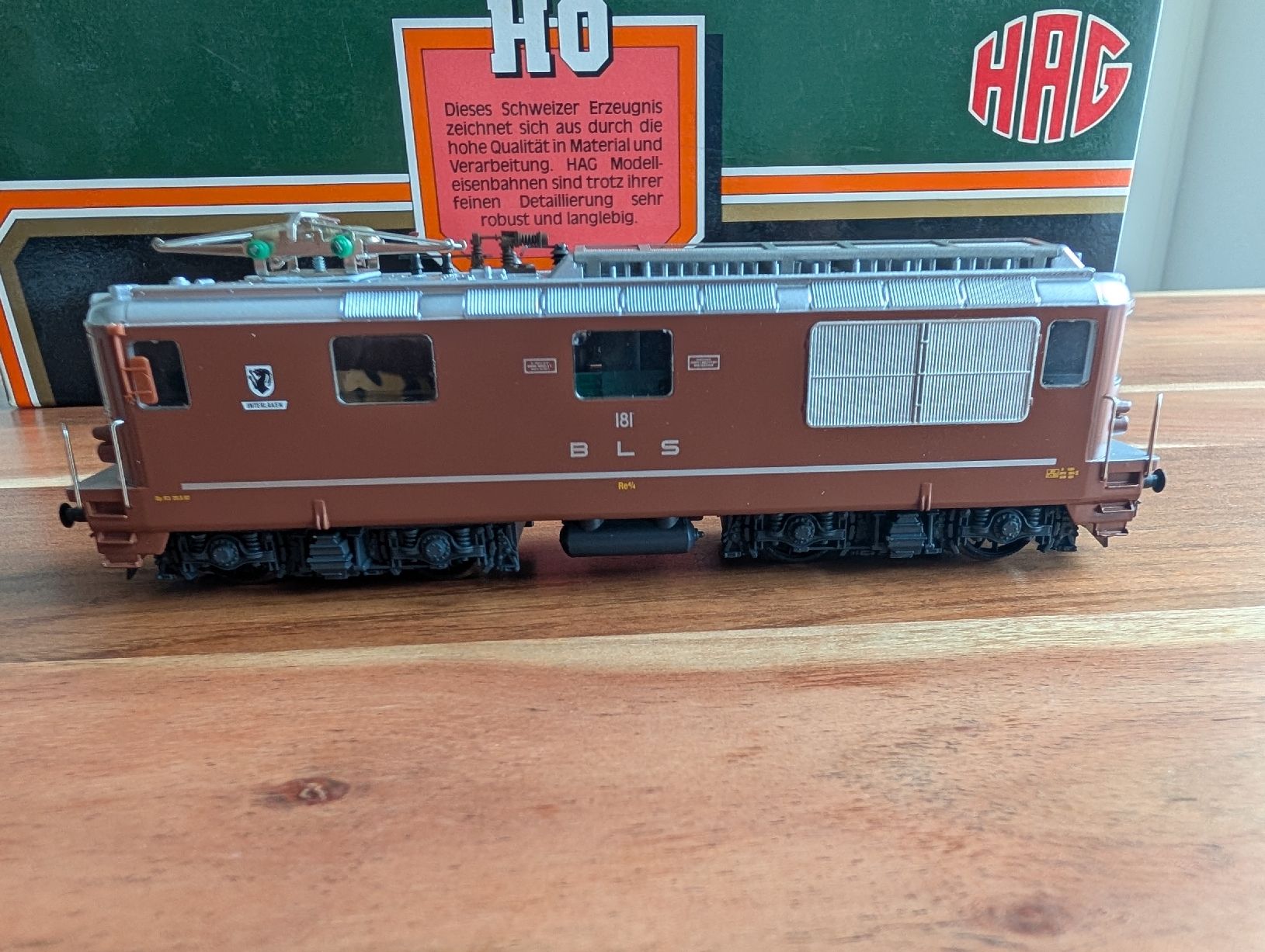 Hag Modelleisenbahnen: HAG BLS Re 4/4 181 "Interlaken" AC-Digital  – Gebraucht aus Stein/AG von sborn 1