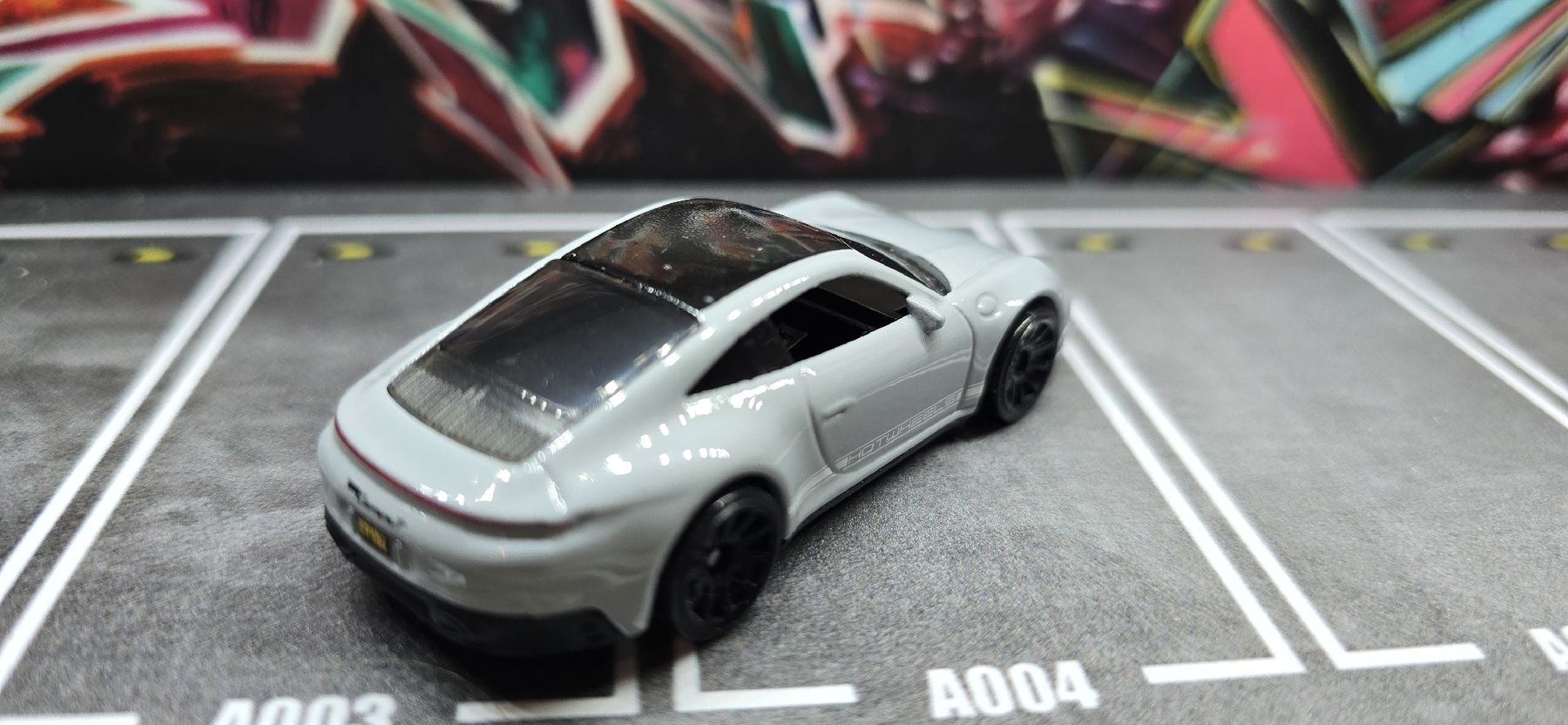 Hot Wheels Modellini d'auto: Hot Wheels Porsche – Nuovo (secondo la descrizione) da Frauenfeld venduto da ufo_yk6c 1