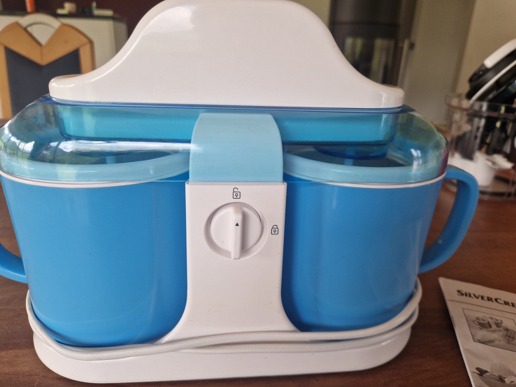 SilverCrest Appareils de cuisine: Glacemaschine / Eiscrememaschine – D'occasion à Giswil par movo08