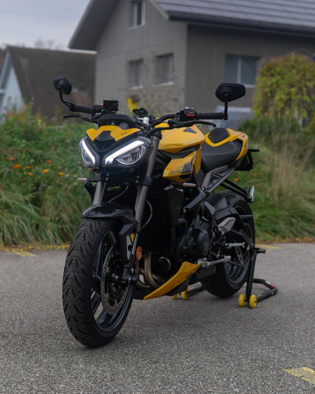 Triumph Strada: Triumph Street Triple 765 RS – Usato da Hochfelden venduto da Bastkapp