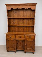 Massiver Landhaus-Buffetschrank aus Massivholz 200x150x50 cm