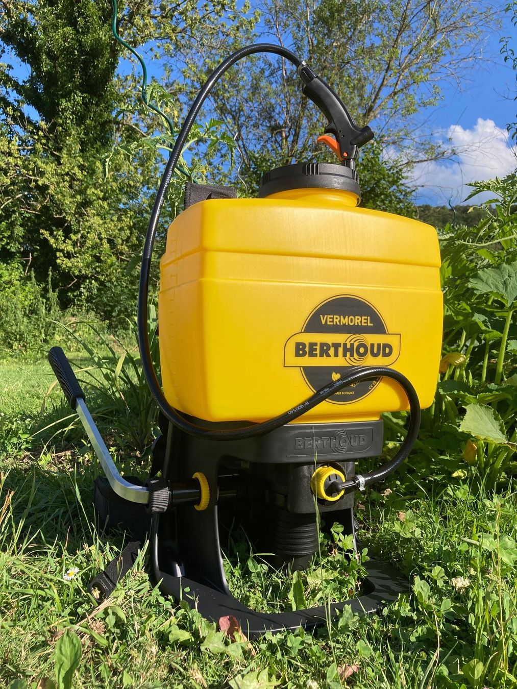 Tecnologia medica: Rückenspritze Berthoud Vermorel 2000 – Nuovo e nell'imballaggio originale da Büren/ So venduto da u.limacher
