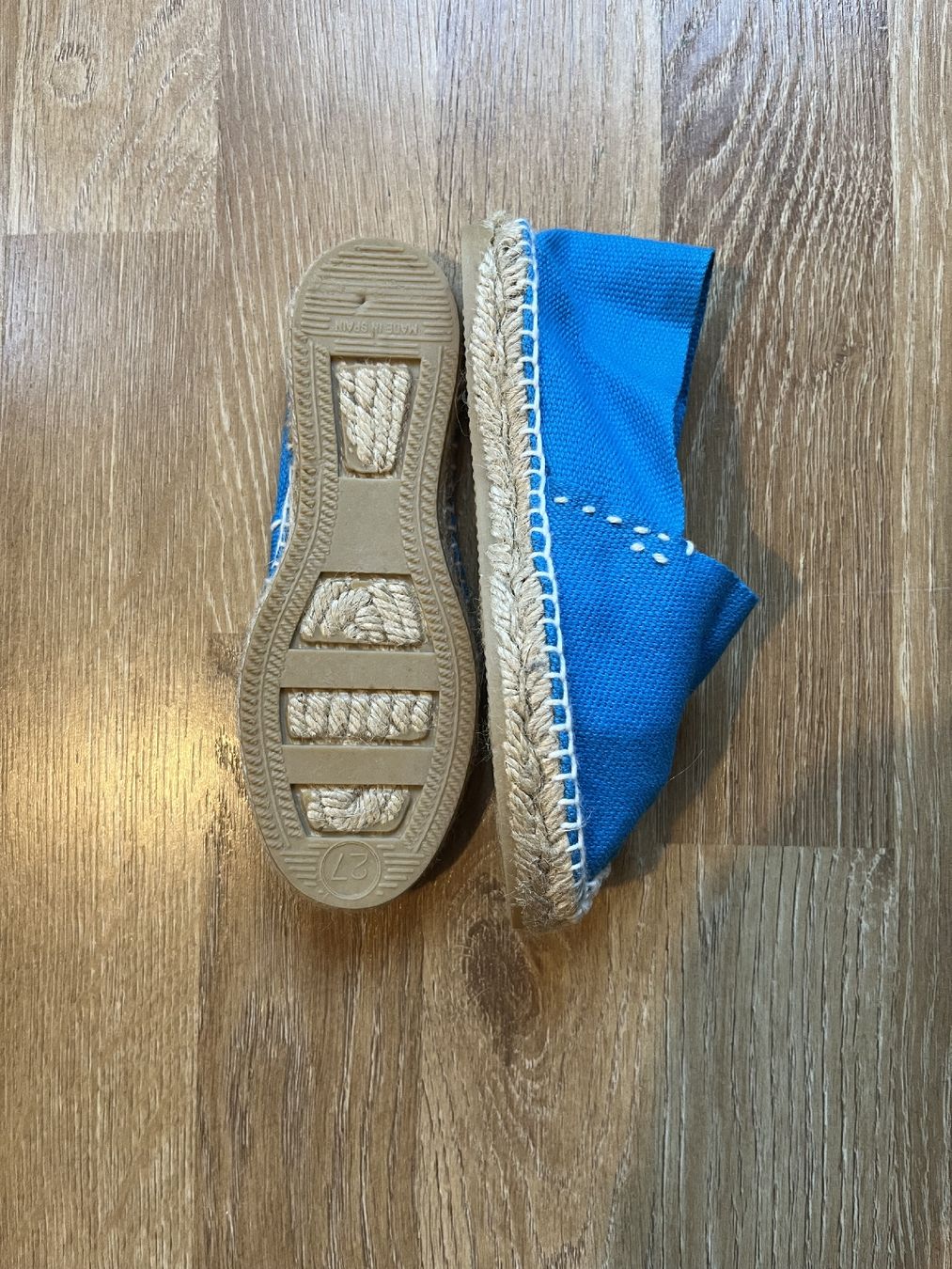 Keen Scarpe da uomo: Schöne Schuhe Keen Kinder 27 + espadrillas – Usato da Basel venduto da nin_p9w6 4