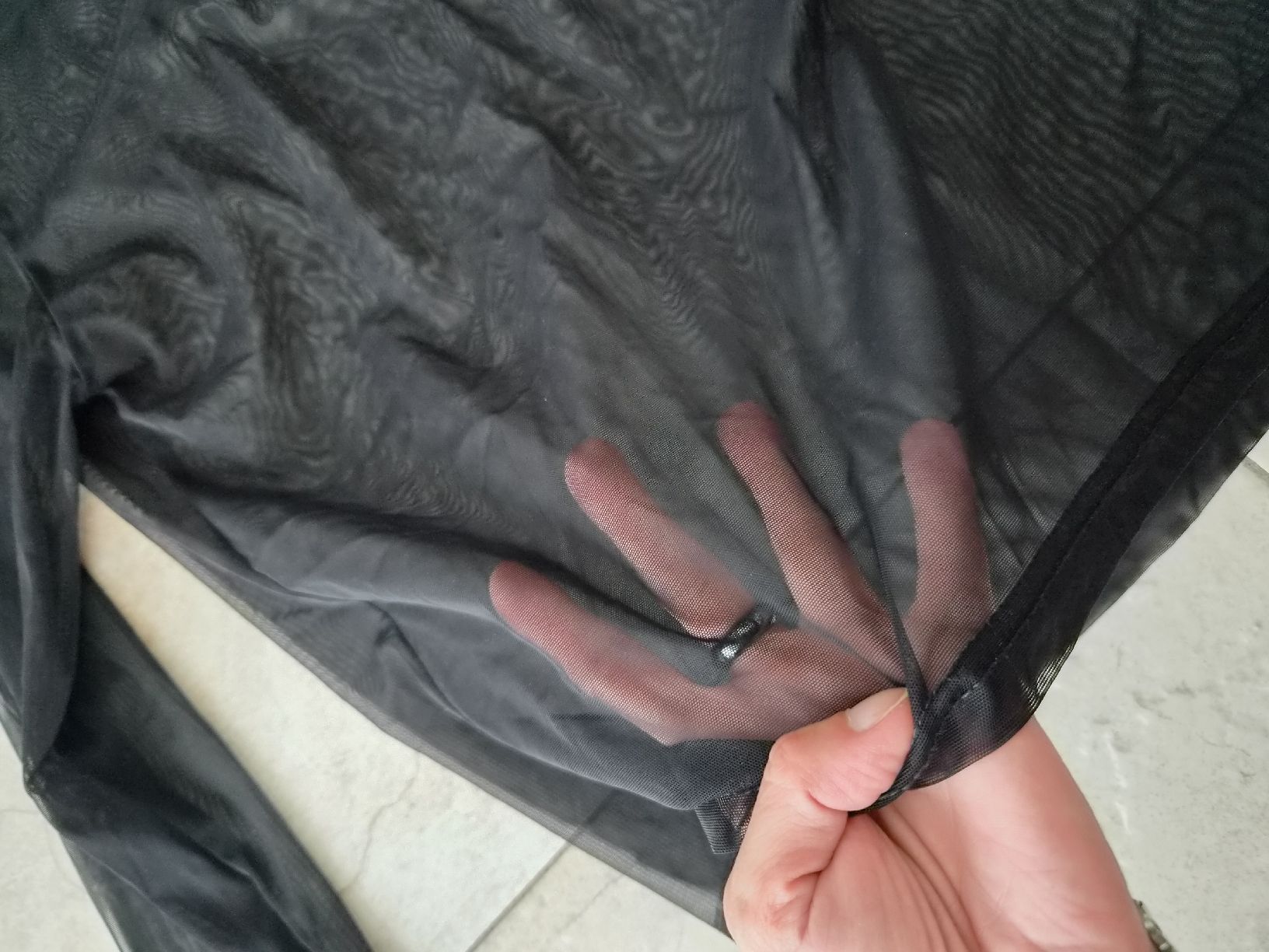 T-shirts: Transparent Shirt Langarm, Schwarz, Grösse S – D'occasion à Niederrohrdorf par Miripfiri 1