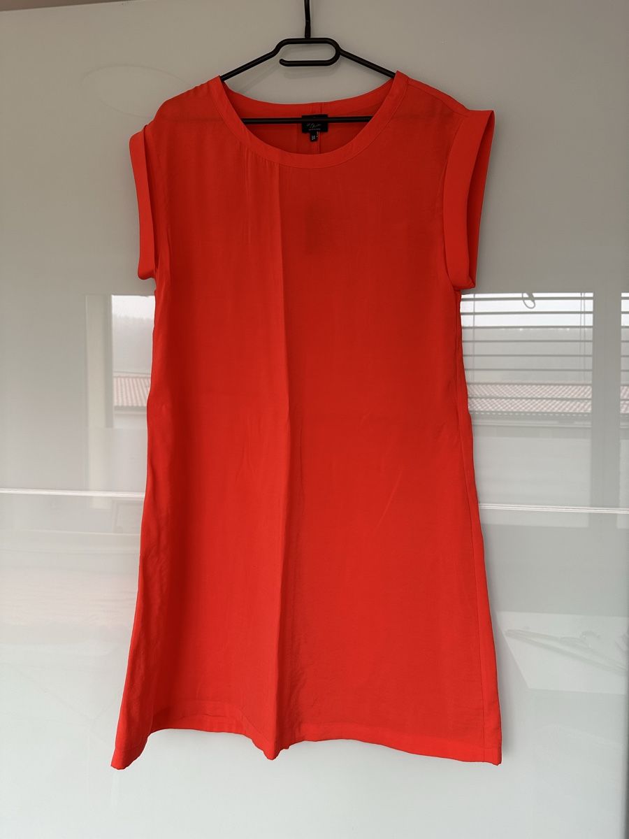 Kleider: Robe d'été orange vif - Taille 38 – Neu und originalverpackt aus Tramelan von Imel2720
