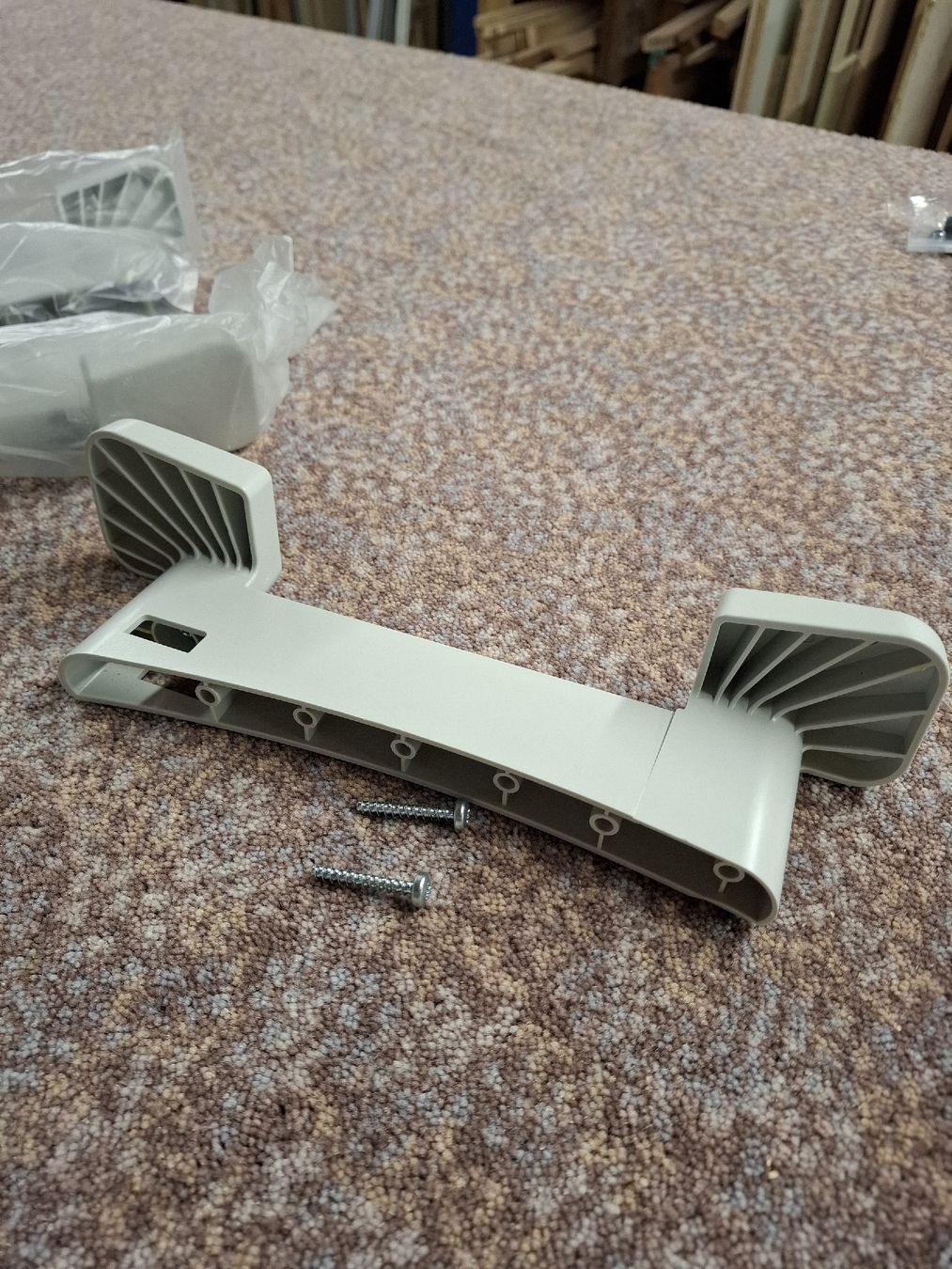 Festool Sonstiges Elektromaterial: Festool Kabelhalterung – Gebraucht aus Windisch von SamTheCam 3