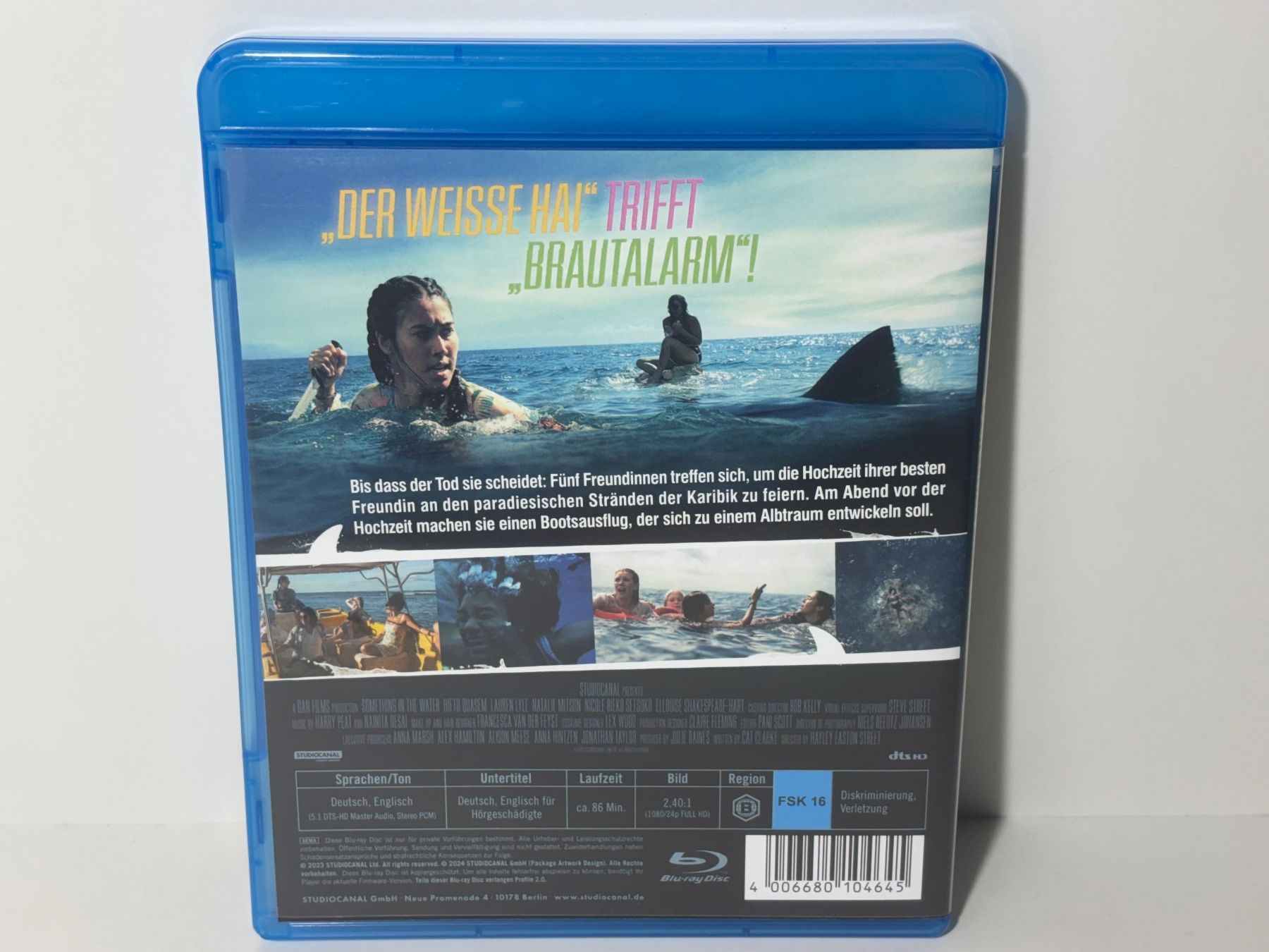 Tutti i DVDs: Something in the Water Blu Ray – Usato da Wilderswil venduto da Sstriker 1