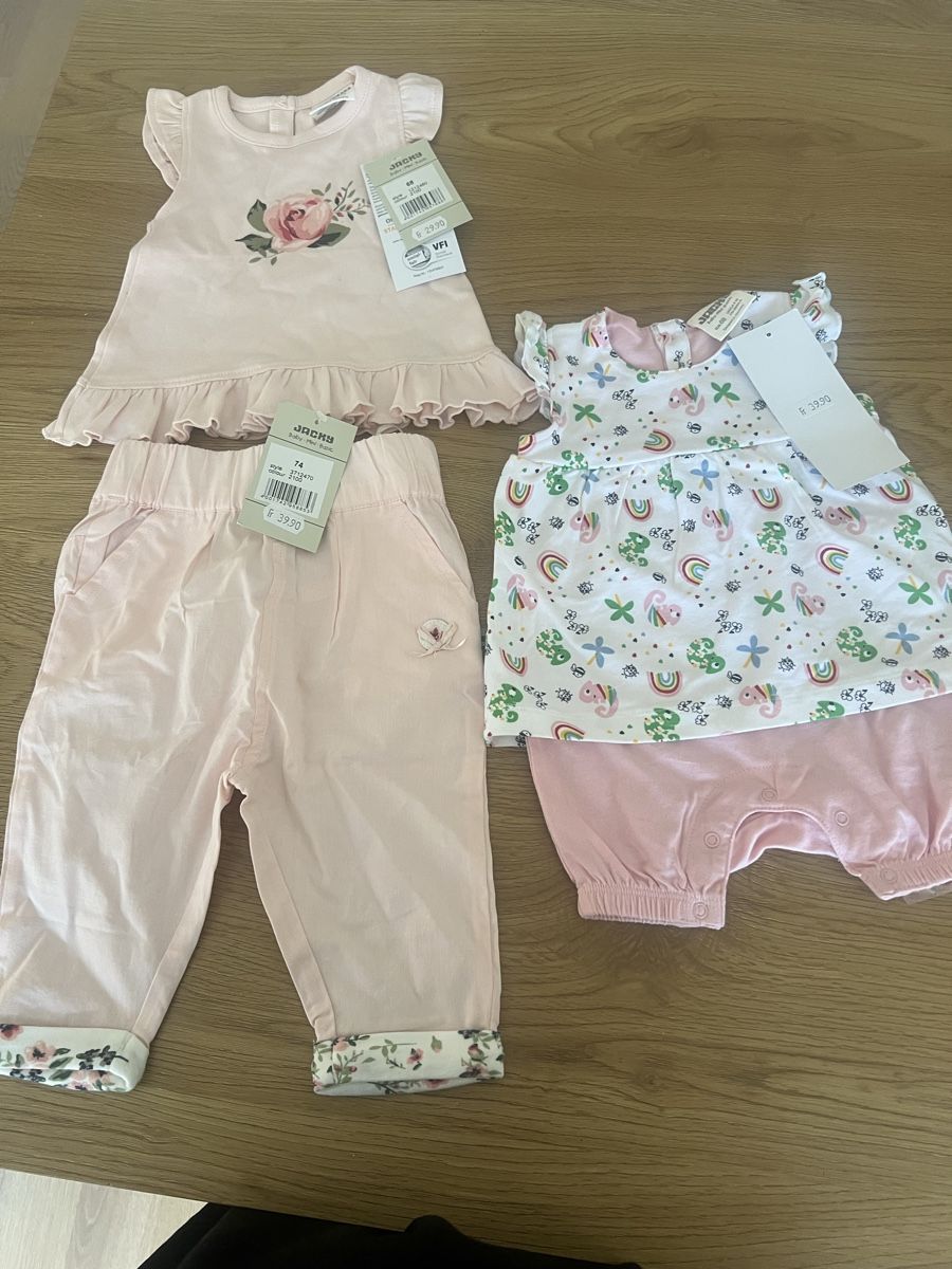 Kleiderpakete & -sets: Geschensset neu jacky gr 68 – Neu und originalverpackt aus Triesen von Yellow1818