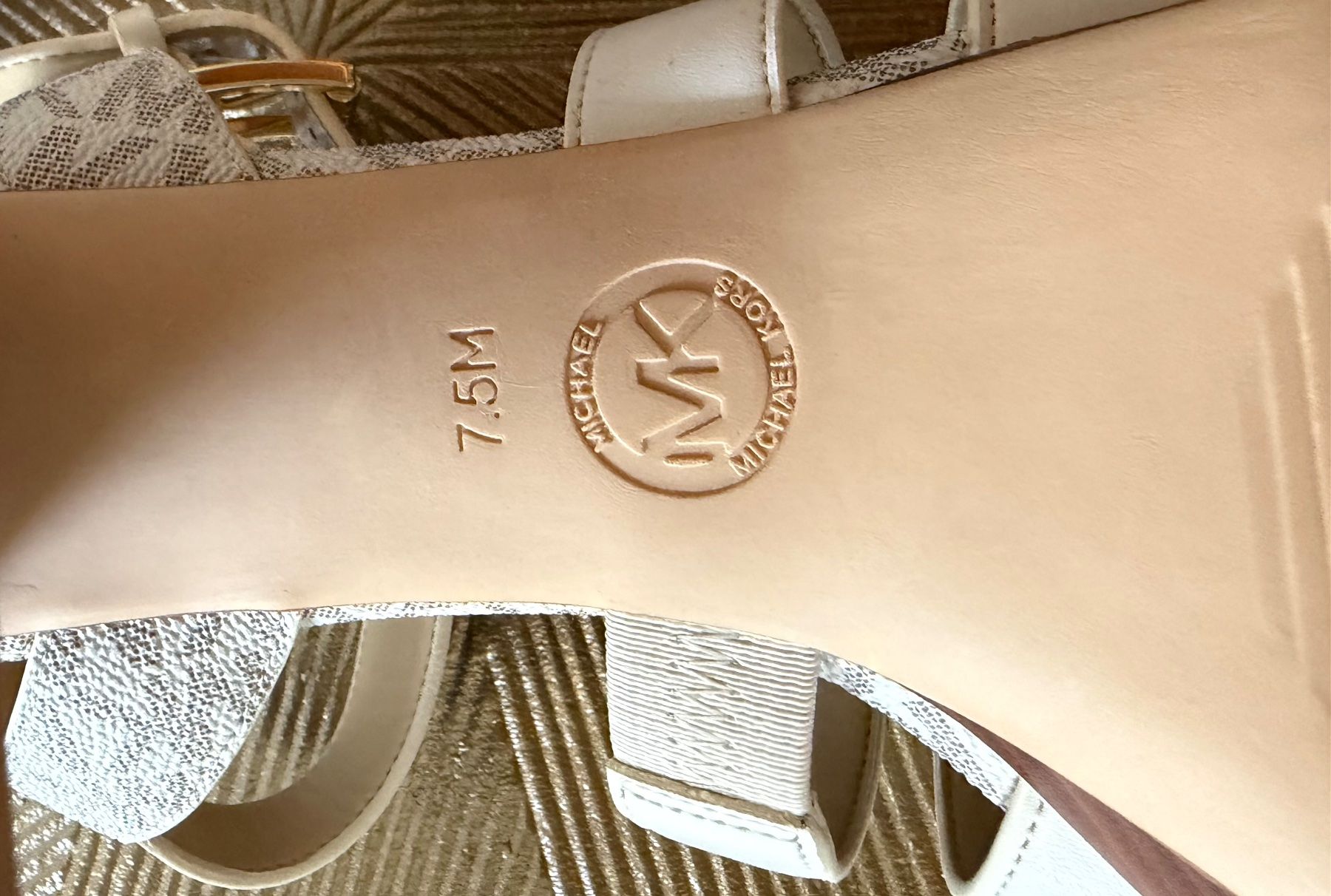Michael Kors Scarpe da donna: Sandaletten Michael Kors beige Grösse 37.5 – Usato da Bichelsee venduto da saga74 3