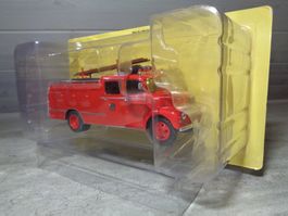 Hachette 1:43 Camion Ebro B-35 Autopompe Pompier