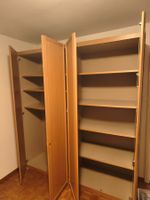 Kleiderschrank gratis abzugeben, abgebaut (viertürig)