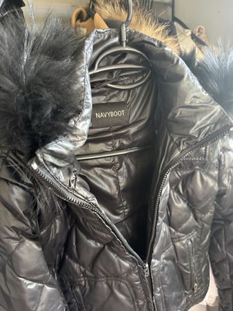 Damen Winterjacke Schwarz Grösse L Navyboot mit Kapuze