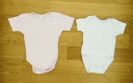 2 Body’s manches courtes Taille 80