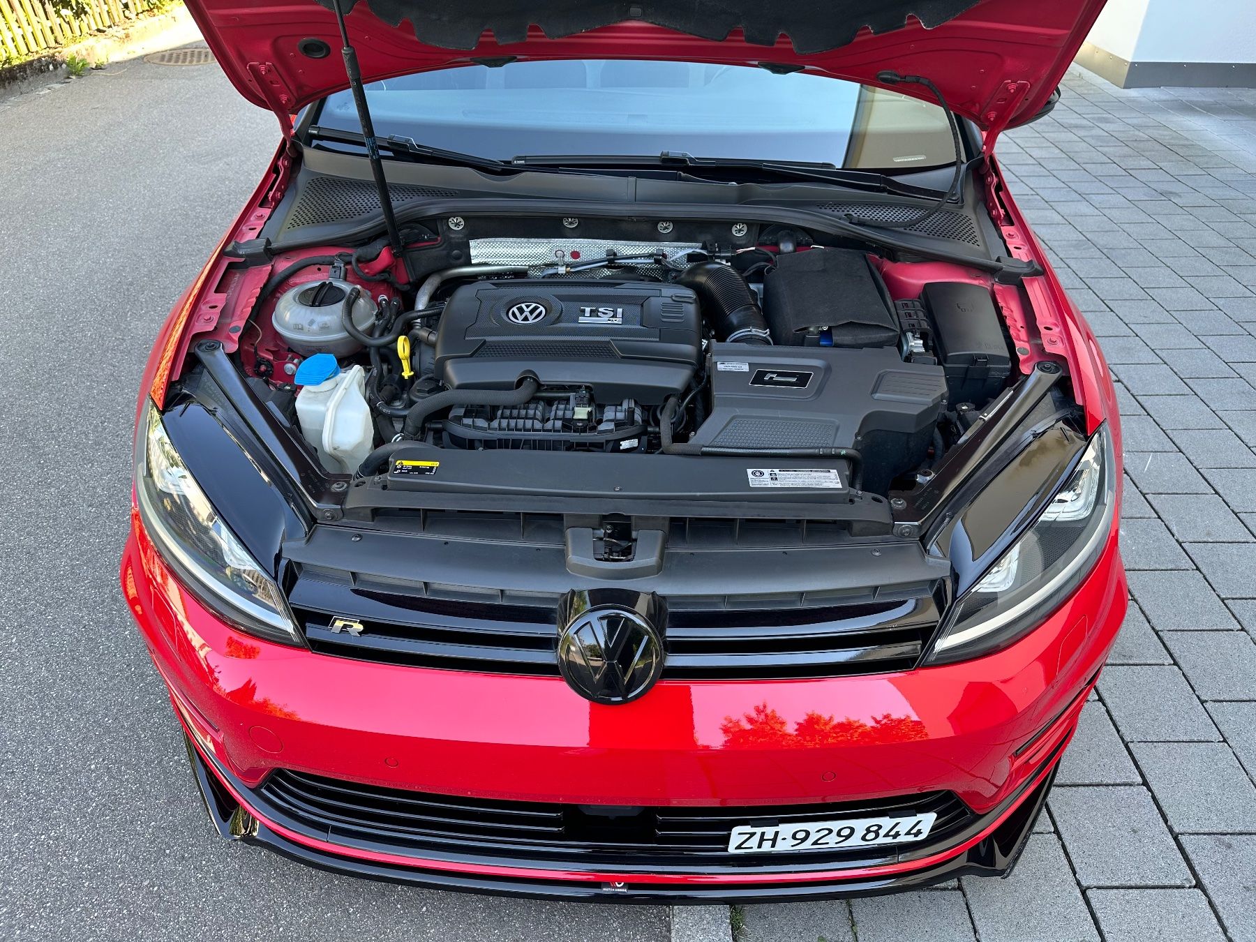 VW Autos: Vw Golf 7r – D'occasion à Zürich par Francisco1 9