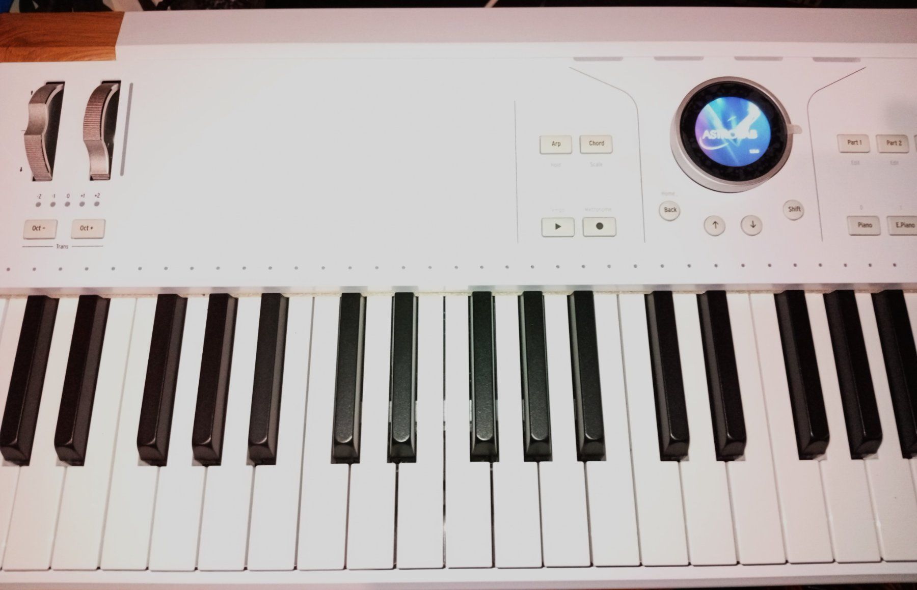 Arturia Strumenti musicali: Arturia AstroLab 61 Stage Keyboard – Usato da Zénauva venduto da Alois6 1