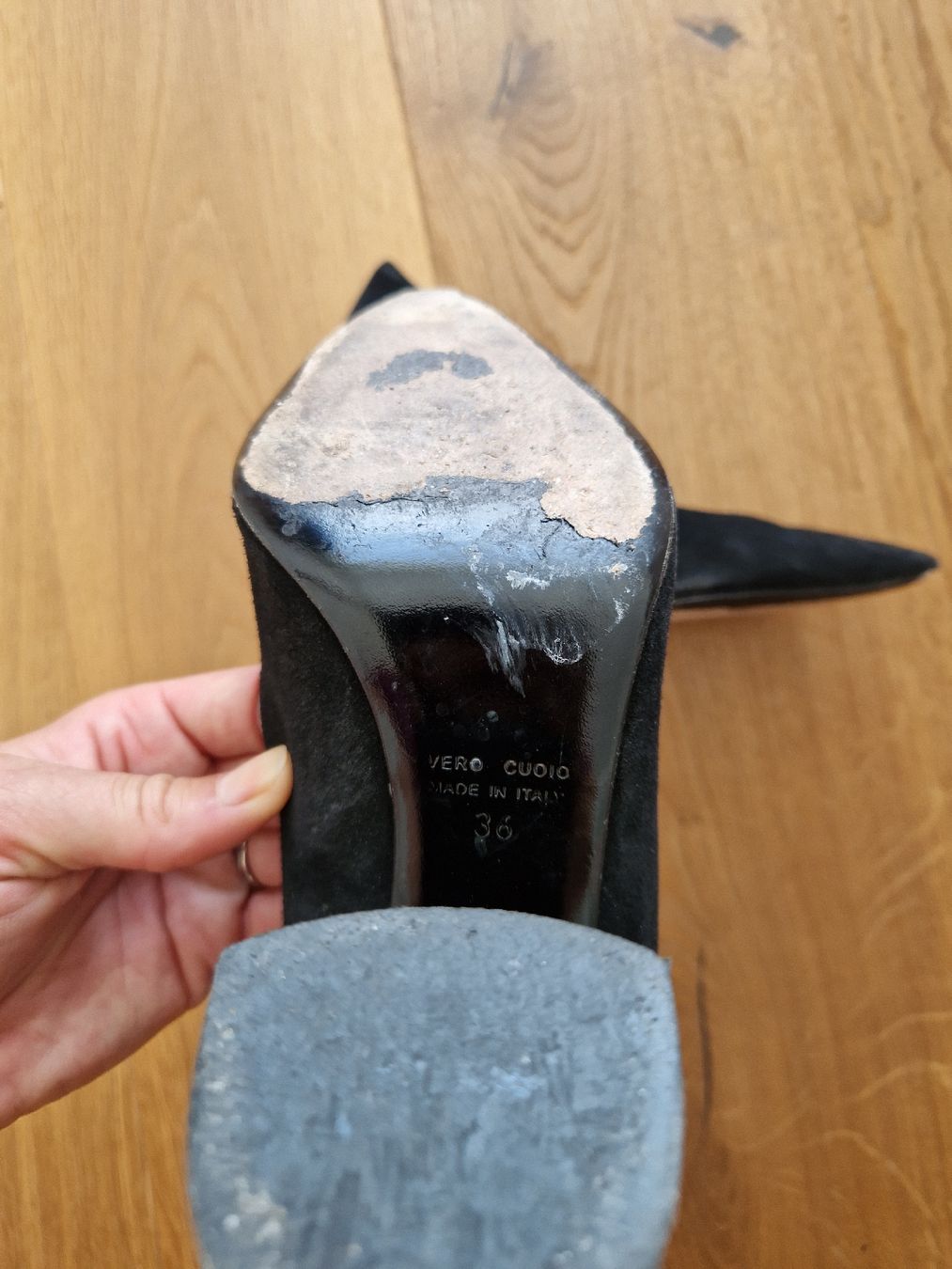 Scarpe da donna: Pumps Wildleder Strategia – Usato da Eschenbach SG venduto da SanFranciscoCalifornia 3