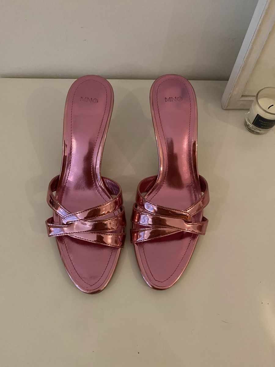 Mango Chaussures femmes: Mango Kitten Heels Size 38 Pink Metallic – Neuf (Voir description) à Zürich par lib_s9yb