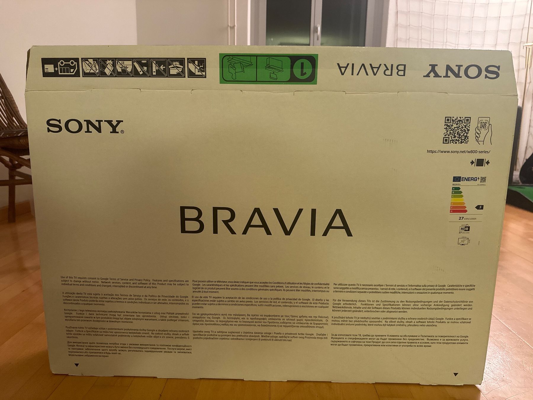 Sony Televisori: Sony TV – Nuovo e nell'imballaggio originale da Zürich venduto da The_Outlaw 1