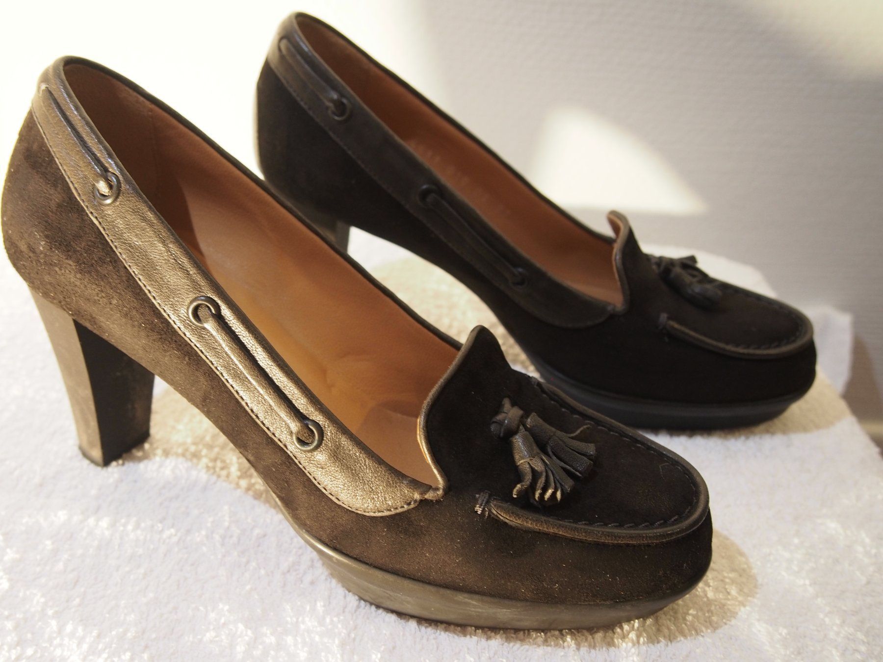 Chaussures femmes: Pumps in Wildleder – D'occasion à Stäfa par meridianum 1