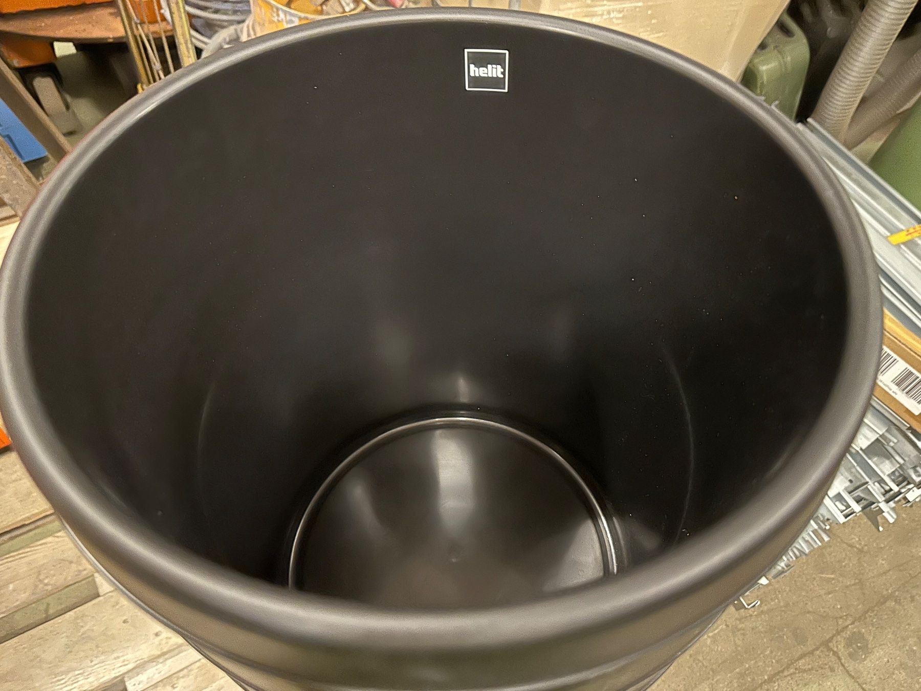 Cestini per rifiuti: 5Stk. Helit Abfalleimer in schwarz – Nuovo (secondo la descrizione) da Necker venduto da liq24 1