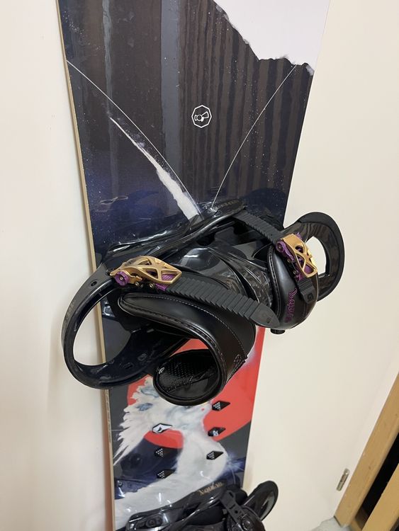 Capita Snowboard & Burton Lexa Bindung. 3