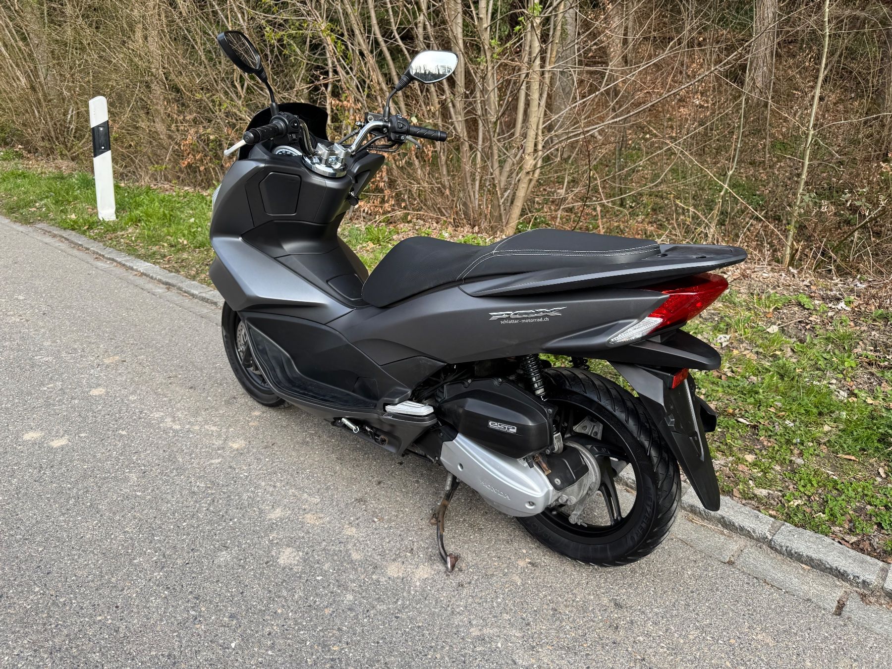Honda Scooter: Honda Pcx 125 – Usato da Zürich venduto da Sparta365 6