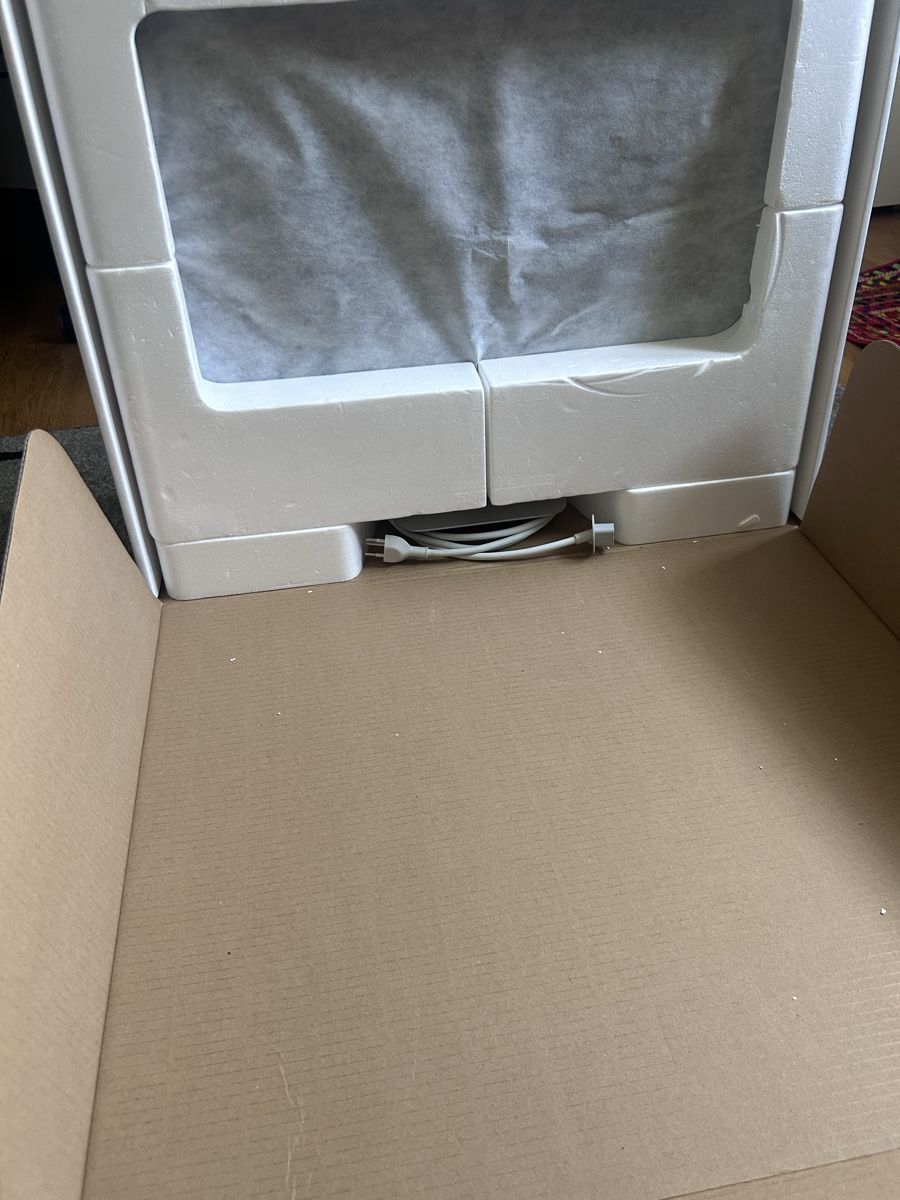 Apple PC: Imac 21.5 /2.7QC/2x4GB/1TB/IrisPro/WLMKB – Usato da Niederweningen venduto da Hossi66 1