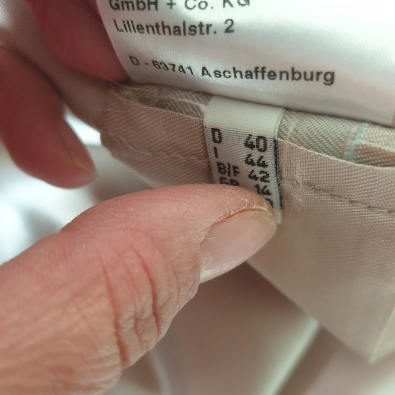 Fuchs Schmitt Cappotti: Fuchs Schmitt, schöne Wolljacke Gr. 40 – Nuovo (secondo la descrizione) da Frenkendorf venduto da Moon111 2