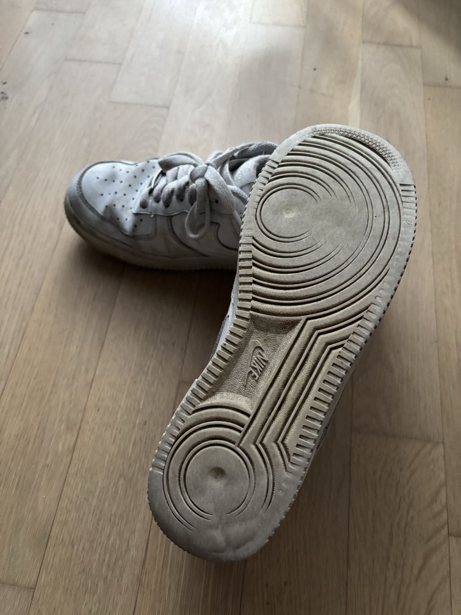 Nike Chaussures hommes: Used Nike AF1 – Défectueux à Strengelbach par Flobabo 3