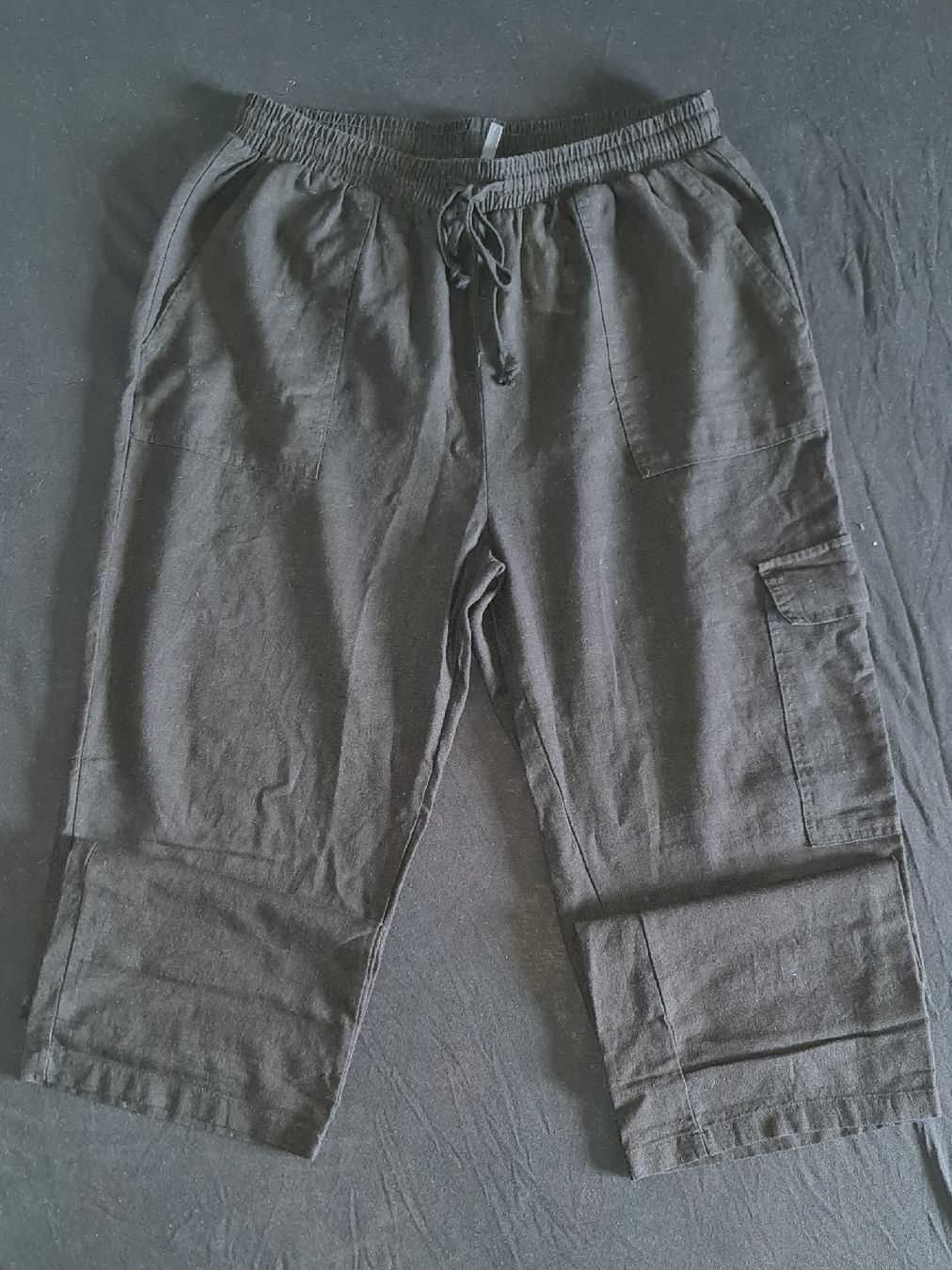 Pantaloni: Luftige Cargohose Leinenmix schwarz – Nuovo (secondo la descrizione) da Lengnau BE venduto da Spahrtakus