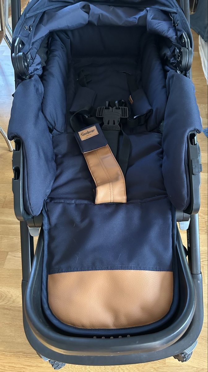 Emmaljunga Carrozzine: Poussette Emmaljunga NXT90 + accessoires  – Usato da Fribourg venduto da Elenalila 4